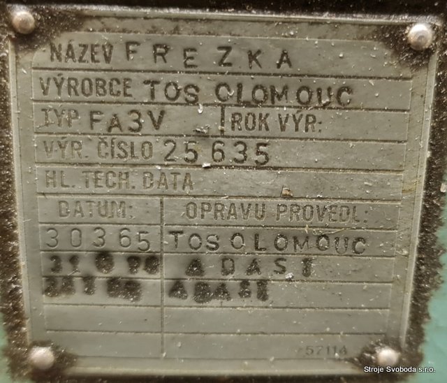 Frézka svislá FA 3 V - ISO 40 (Frezka svisla FA 3 V - ISO 40 - do GO (4).jpg)